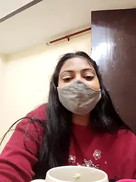 Snapshot of Kajal-baby07 chatting on 11.13.25 Kajal-baby07 online show from 11.13.25