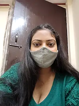 Snapshot of Kajal-baby07 chatting on 12.02.25 Kajal-baby07 online show from 12.02.25