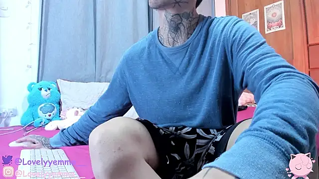 Snapshot of Dirtycalm chatting on 11.20.25 Dirtycalm online show from 11.20.25