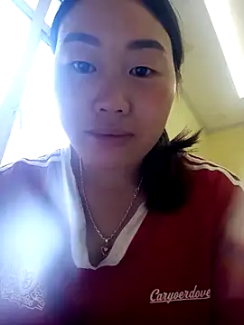 Snapshot of siki-00 chatting on 11.04.25 siki-00 online show from 11.04.25