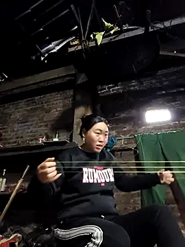 Snapshot of siki-00 chatting on 11.20.25 siki-00 online show from 11.20.25