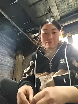 Snapshot of siki-00 chatting on 11.22.25 siki-00 online show from 11.22.25