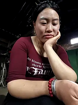 Snapshot of siki-00 chatting on 12.02.25 siki-00 online show from 12.02.25