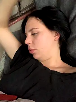 ksenia123 online show from 10.28.25