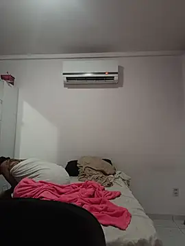 Snapshot of ApenasLys chatting on 01.11.26 ApenasLys online show from 01.11.26