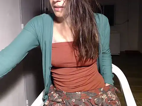 Missforever online show from 11.17.25