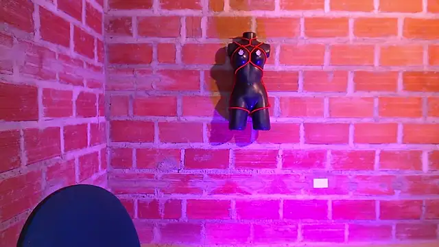 Moira-Hot online show from 03.03.26