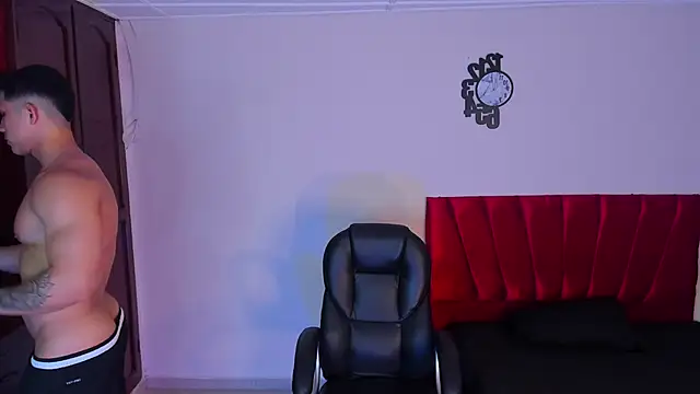 liam jesus1 online show from 10.06.25