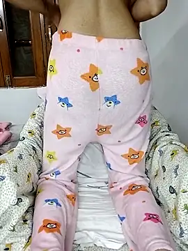 miss raavy online show from 02.19.26