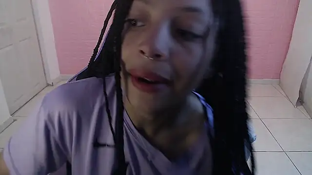 EIVIY1609 online show from 11.24.25