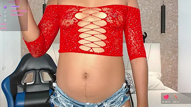 Snapshot of Chloe_Brown3 chatting on 09.22.25 Chloe Brown3 online show from 09.22.25