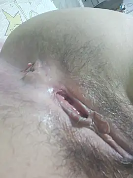 Snapshot of sklkeee05 chatting on 10.17.25 sklkeee05 online show from 10.17.25