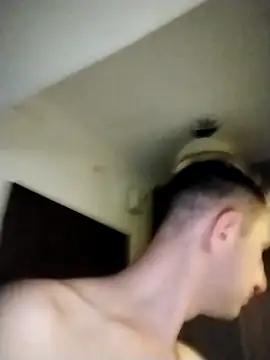 Snapshot of boytwink7 chatting on 09.27.25 boytwink7 online show from 09.27.25