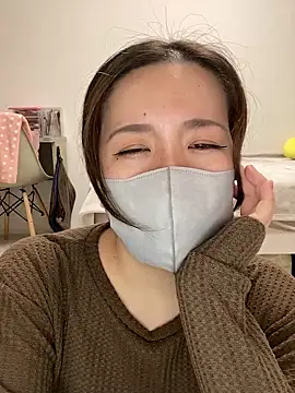 Snapshot of NATSUMI00 chatting on 11.01.25 NATSUMI00 online show from 11.01.25