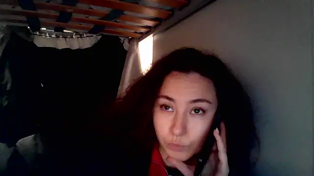 Emparia online show from 11.03.25