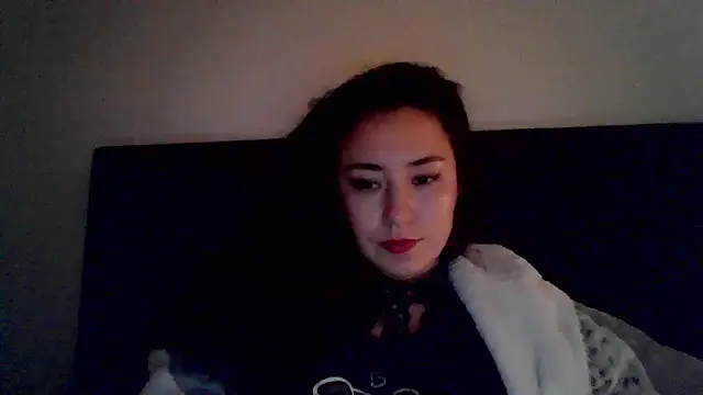 Emparia online show from 11.08.25