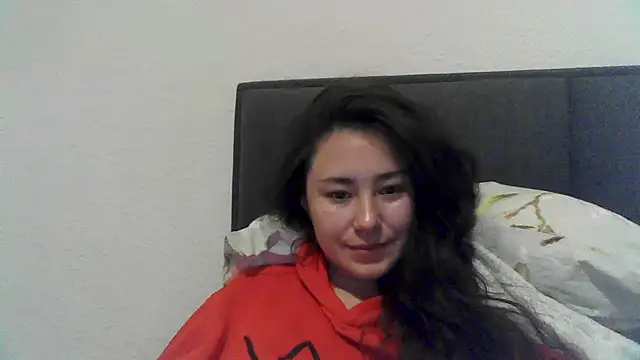 Emparia online show from 11.08.25