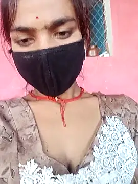 Snapshot of Sharmili_xx chatting on 09.23.25 Sharmili xx online show from 09.23.25