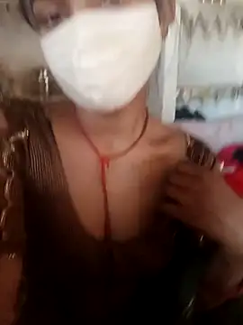 Snapshot of Sharmili_xx chatting on 11.13.25 Sharmili xx online show from 11.13.25