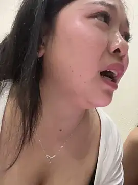 smgirls online show from 10.16.25