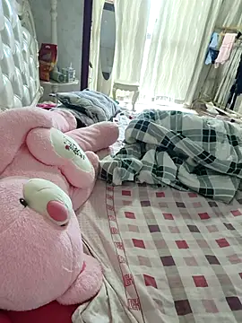 smgirls online show from 10.22.25