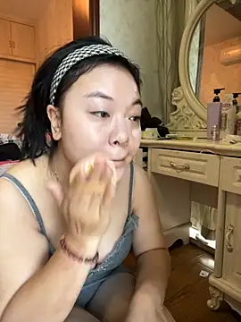 smgirls online show from 10.27.25