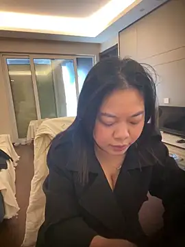 smgirls online show from 11.25.25