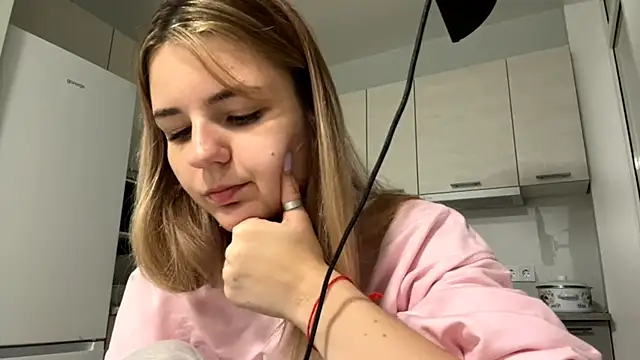 Denni Spilber online show from 10.07.25