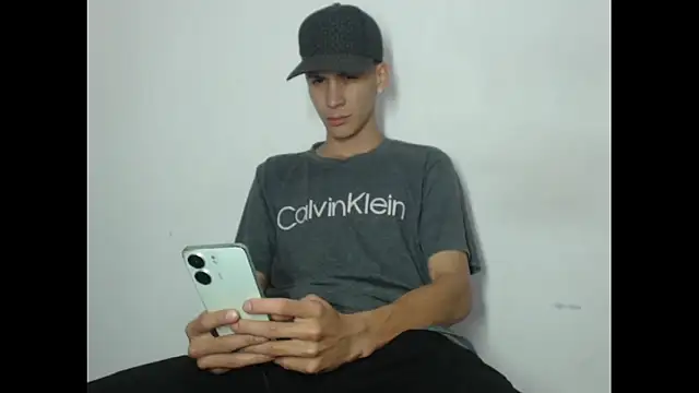 sam hottt online show from 10.18.25