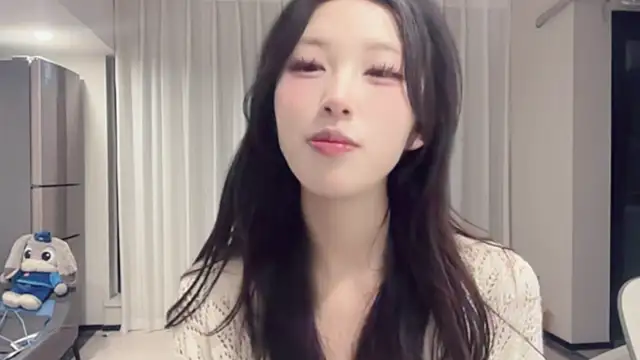 ZhaoZhao-ZM online show from 09.12.25