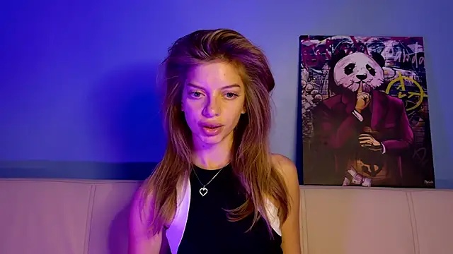 Snapshot of mari__papi chatting on 09.13.25 mari papi online show from 09.13.25