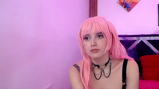 Snapshot of XBODTRIIPX chatting on 10.31.25 XBODTRIIPX online show from 10.31.25