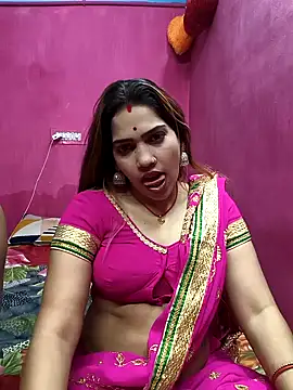 Snapshot of Rinki156 chatting on 11.07.25 Rinki156 online show from 11.07.25