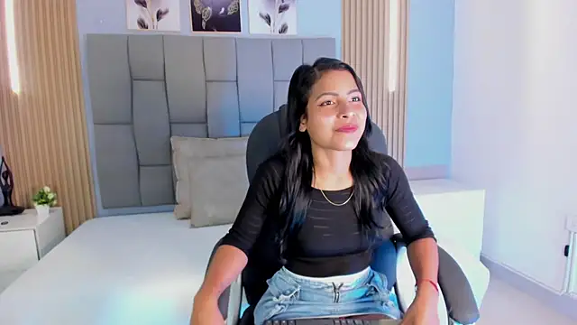 Mi4 Monroe online show from 09.24.25