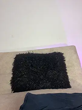 Charlottediolet online show from 03.29.26