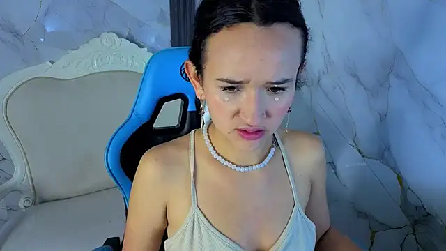 Snapshot of bella_vibess_s chatting on 02.21.26 bella vibess s online show from 02.21.26