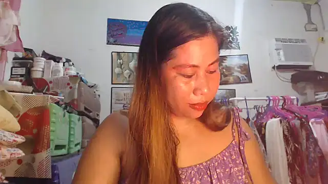 Snapshot of filipina_beauty chatting on 09.27.25 filipina beauty online show from 09.27.25