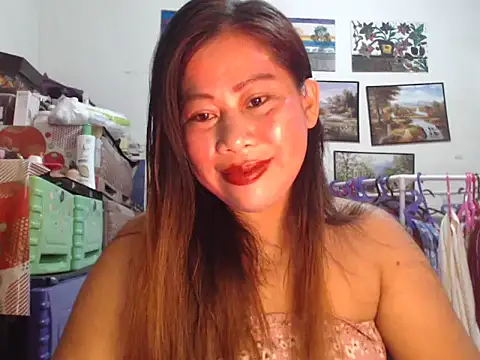 Snapshot of filipina_beauty chatting on 12.01.25 filipina beauty online show from 12.01.25