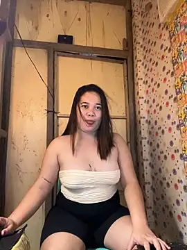 Snapshot of sexypinay_20 chatting on 10.13.25 sexypinay 20 online show from 10.13.25