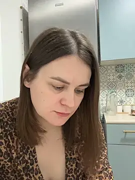 Risky-Flower online show from 12.22.25