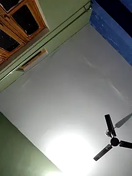 bitch-horny online show from 02.05.26