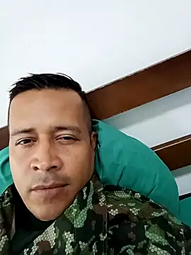 Snapshot of alejos81 chatting on 11.09.25 alejos81 online show from 11.09.25