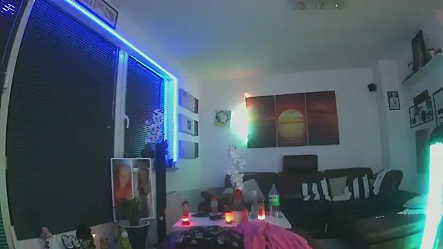 hellgirl1980 online show from 10.26.25