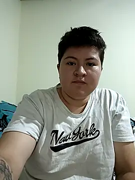 Snapshot of Noha_Whiitee chatting on 09.24.25 Noha Whiitee online show from 09.24.25