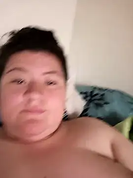 Snapshot of Noha_Whiitee chatting on 09.27.25 Noha Whiitee online show from 09.27.25