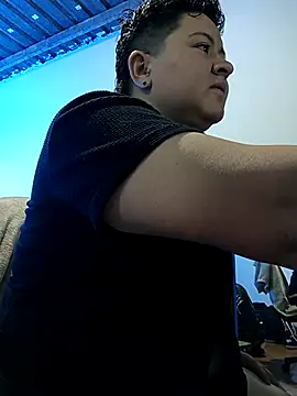 Snapshot of Noha_Whiitee chatting on 11.07.25 Noha Whiitee online show from 11.07.25