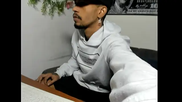 carl jhonson821 online show from 11.03.25