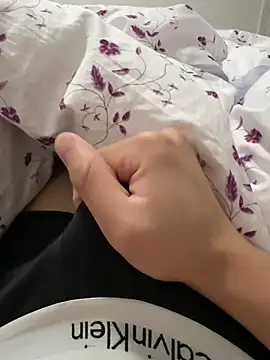 Snapshot of JJ_131 chatting on 09.23.25 JJ 131 online show from 09.23.25