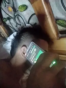 Snapshot of yeffito1 chatting on 10.09.25 yeffito1 online show from 10.09.25