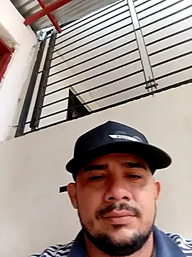 Snapshot of yeffito1 chatting on 03.14.26 yeffito1 online show from 03.14.26